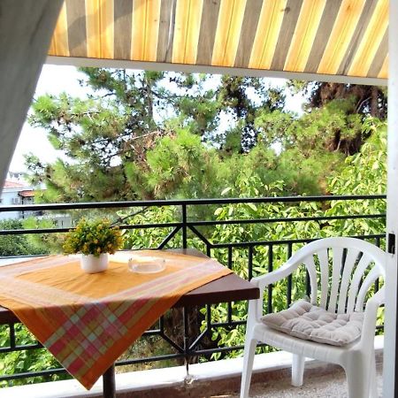 Little Hause Hotel Psakoudia Buitenkant foto