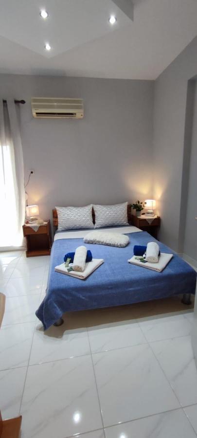 Little Hause Hotel Psakoudia Buitenkant foto